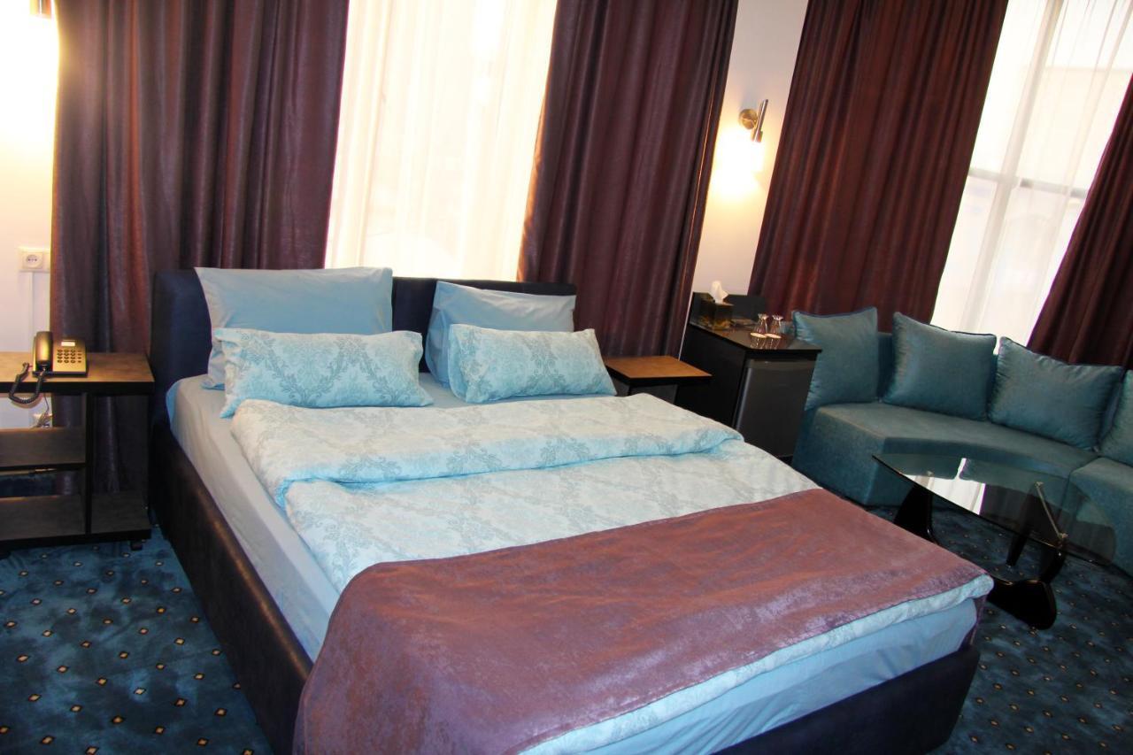 Nice Hotel Yerevan Ngoại thất bức ảnh